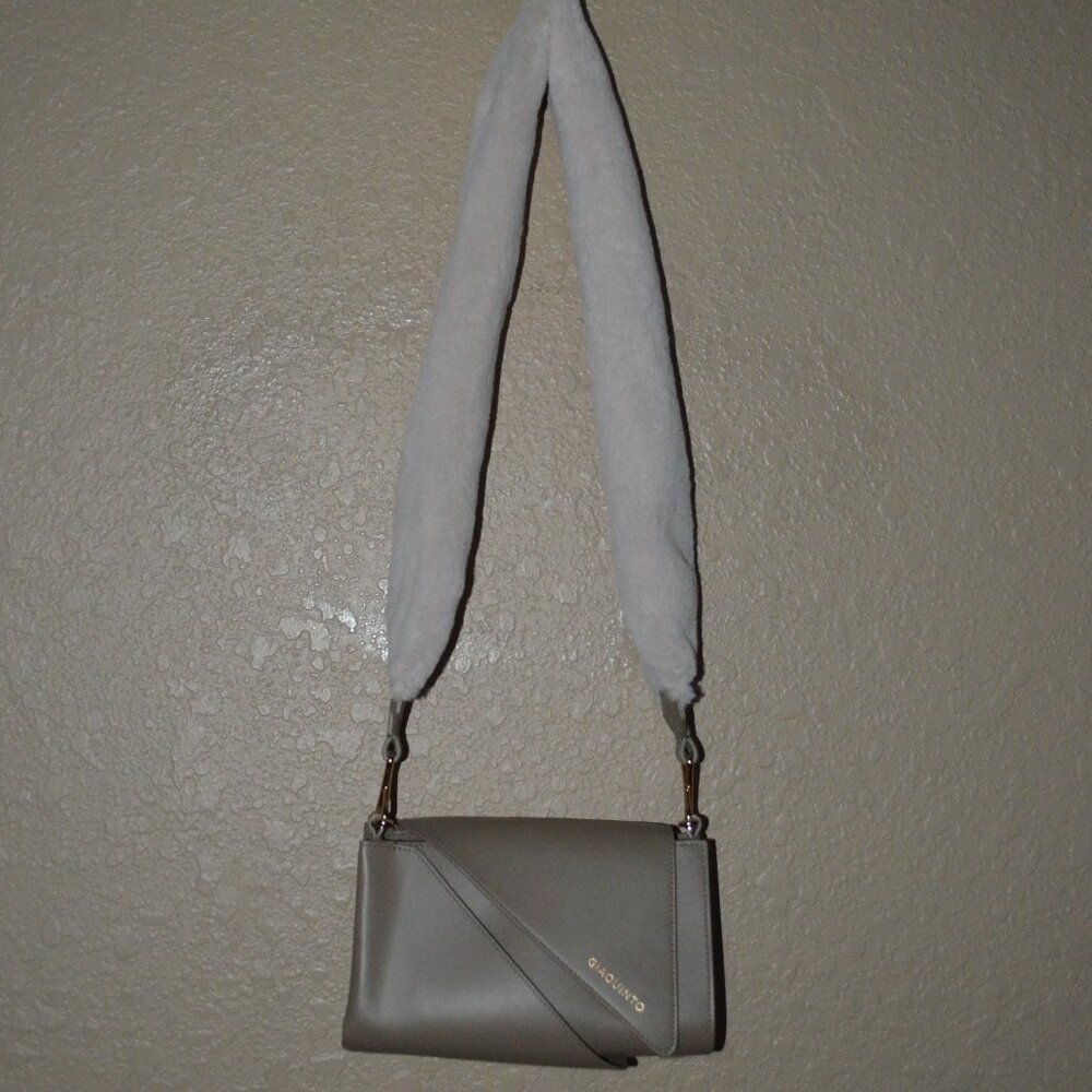 NWOT $895 Giaquinto Taupe Leather Fur Strap Crossbody Shoulder Handbag